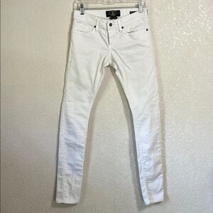 (NEW) Lucky Brand white Jeans